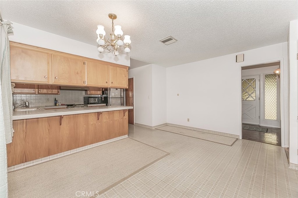 1350 Mill, Selma, CA 93662