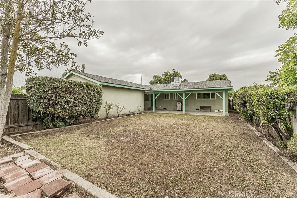 1350 Mill, Selma, CA 93662