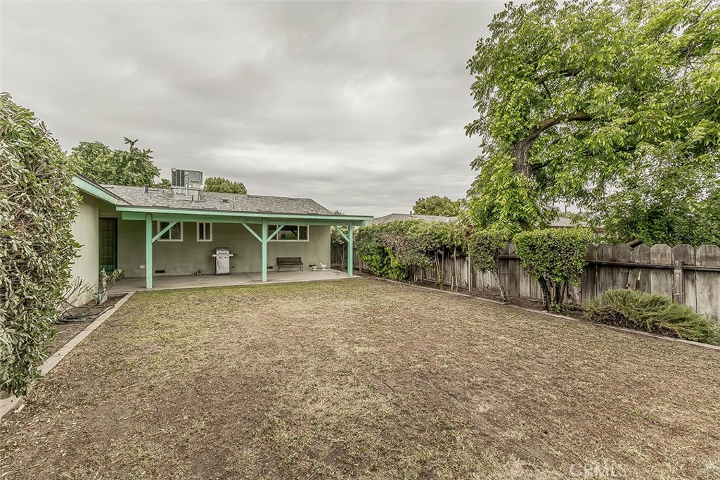 1350 Mill, Selma, CA 93662