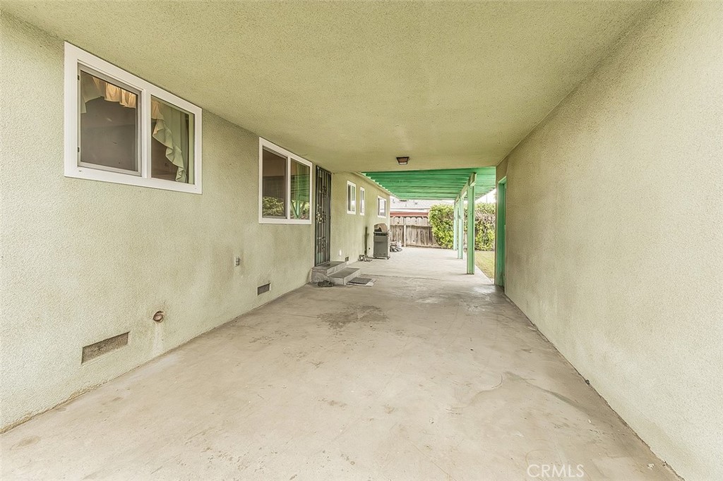 1350 Mill, Selma, CA 93662