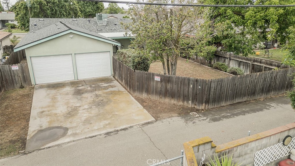 1350 Mill, Selma, CA 93662