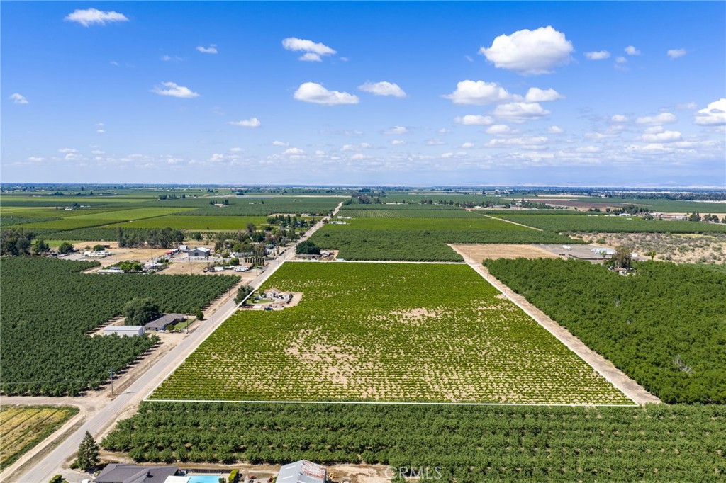 2854 N Monroe, Fresno, CA 93723