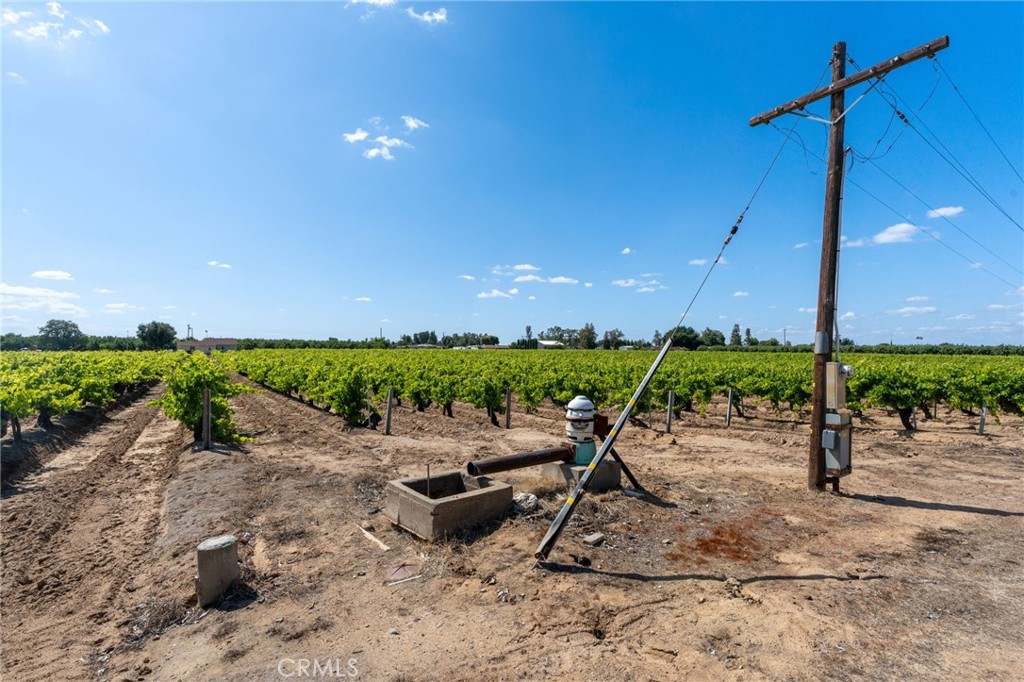 2854 N Monroe, Fresno, CA 93723