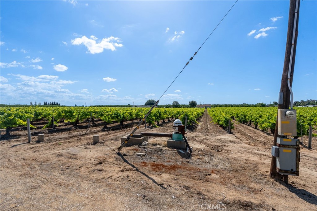 2854 N Monroe, Fresno, CA 93723