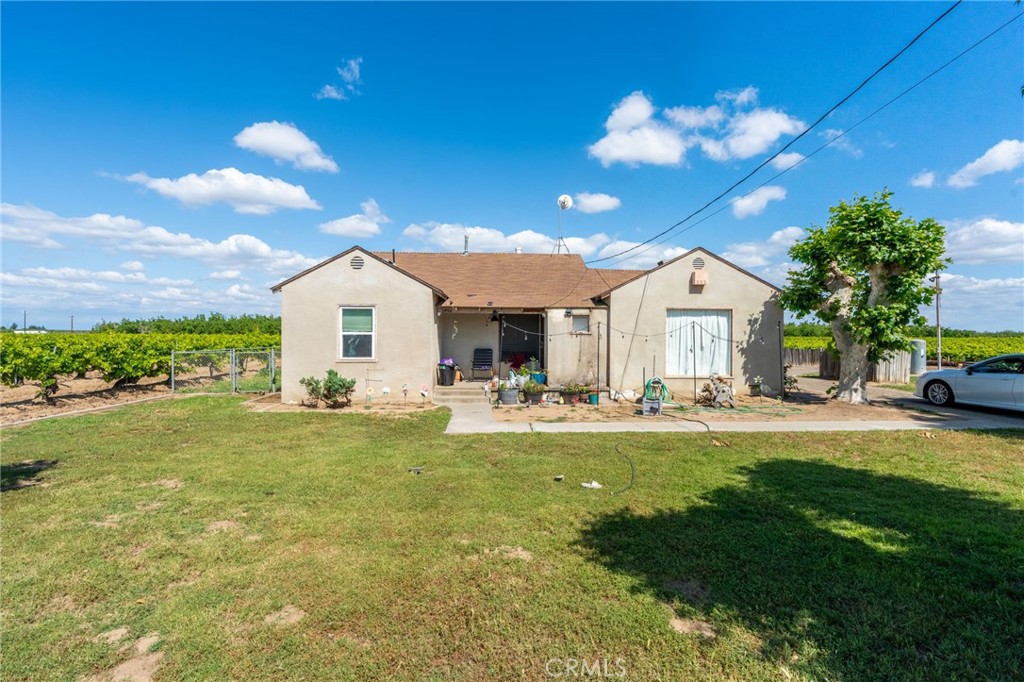 2854 N Monroe, Fresno, CA 93723