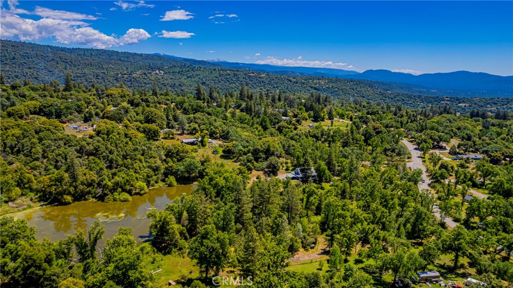 2 Road 601, Ahwahnee, CA 93601