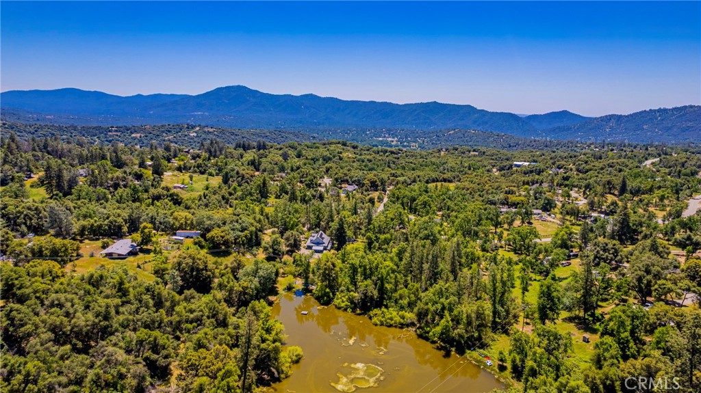 2 Road 601, Ahwahnee, CA 93601