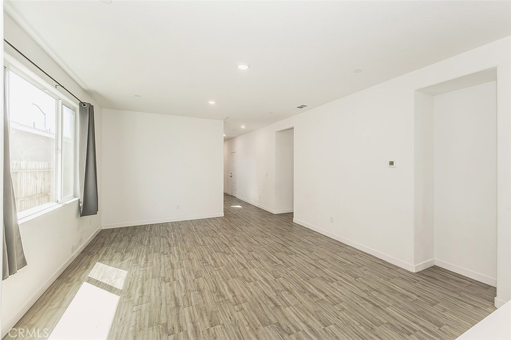 2844 N Vahe, Fresno, CA 93737