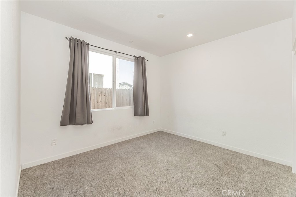2844 N Vahe, Fresno, CA 93737