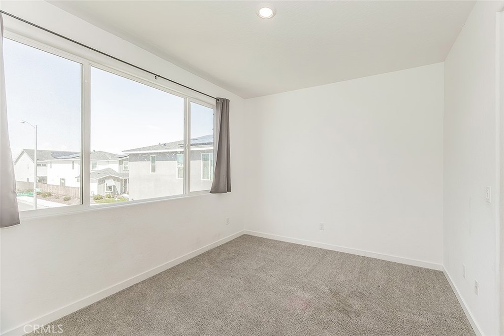2844 N Vahe, Fresno, CA 93737
