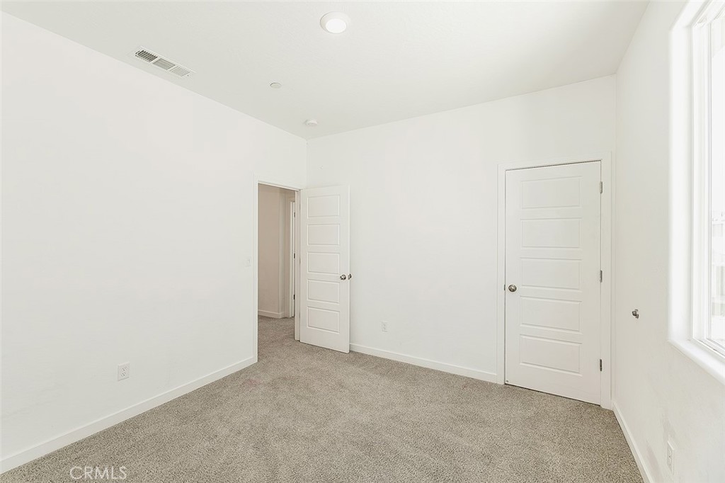 2844 N Vahe, Fresno, CA 93737