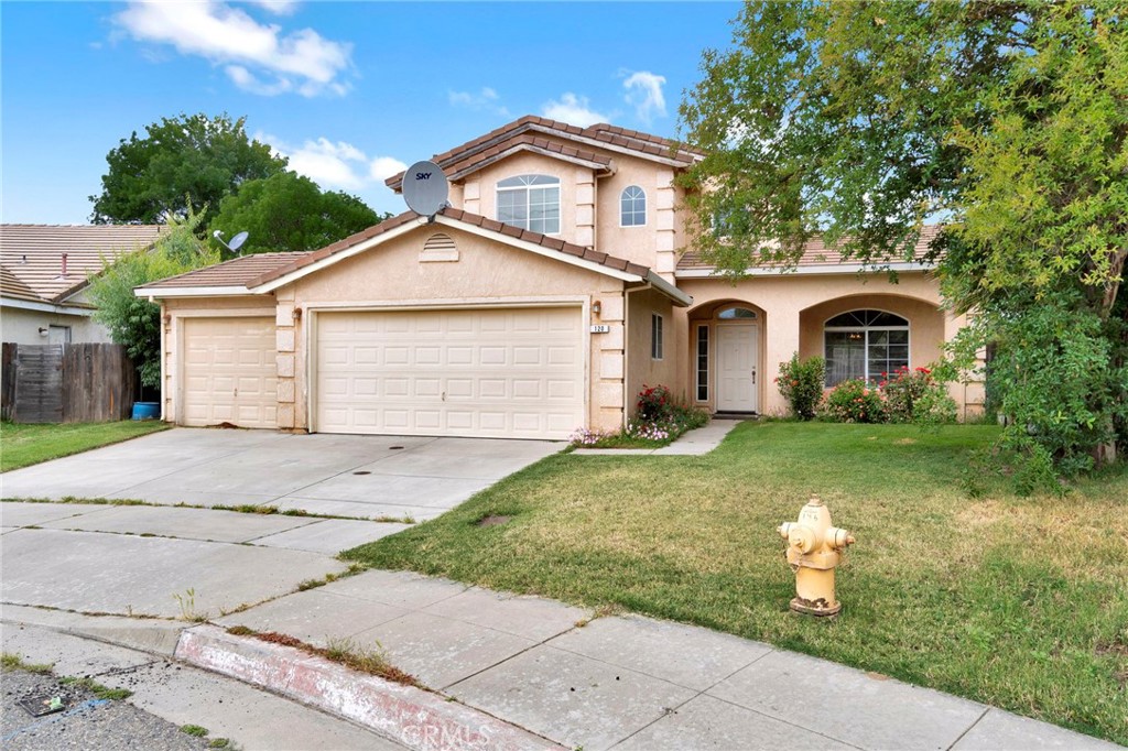 120 Cedar Ct, Chowchilla, CA 93610