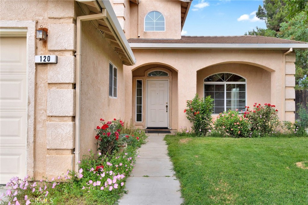 120 Cedar Ct, Chowchilla, CA 93610