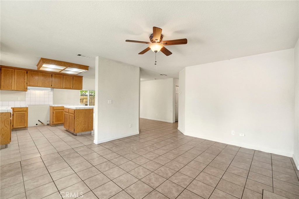 120 Cedar Ct, Chowchilla, CA 93610
