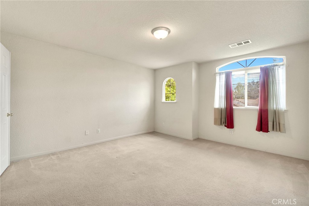 120 Cedar Ct, Chowchilla, CA 93610
