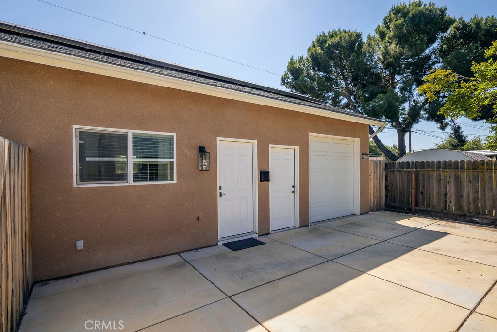 335 Oxford Ave, Clovis, CA 93612
