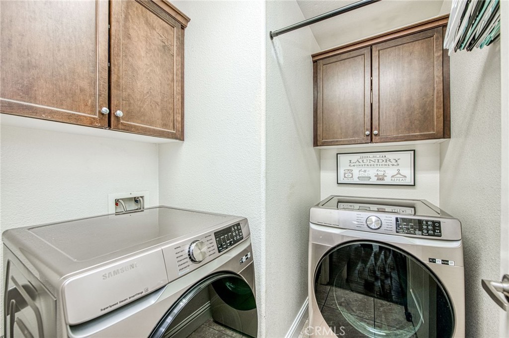 3683 W Black Walnut, Fresno, CA 93711