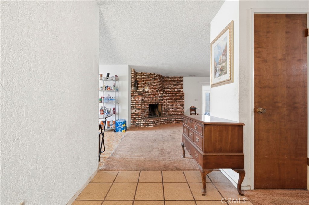 153 Bonita Ave, Fowler, CA 93625