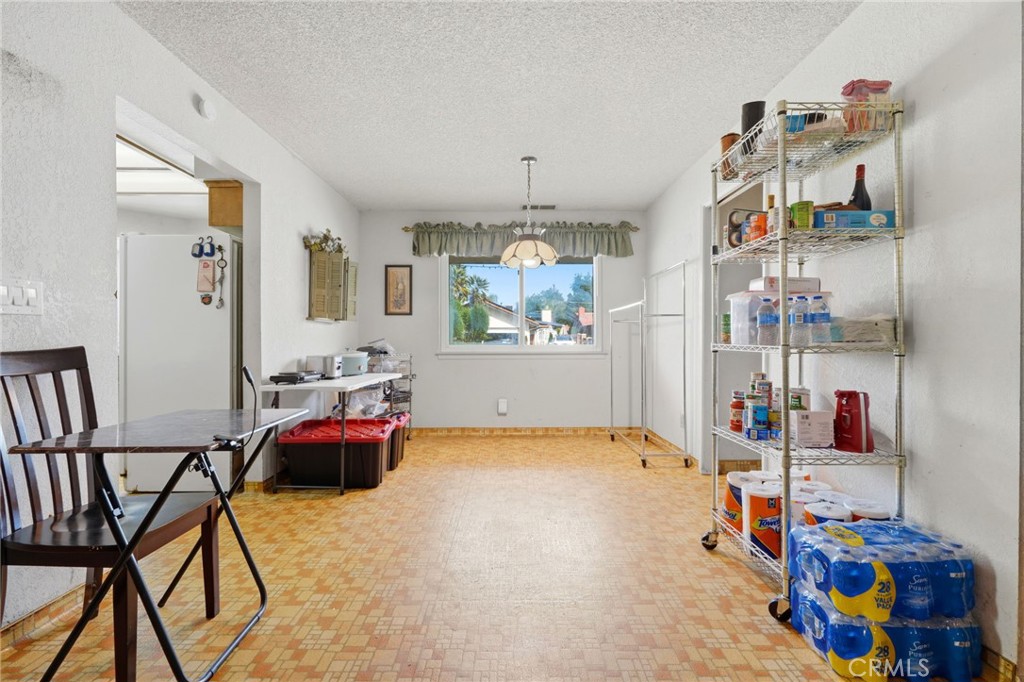 153 Bonita Ave, Fowler, CA 93625