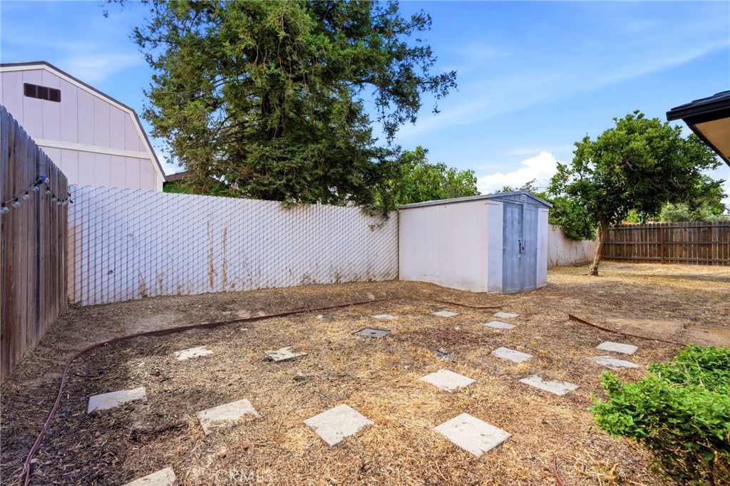 153 Bonita Ave, Fowler, CA 93625