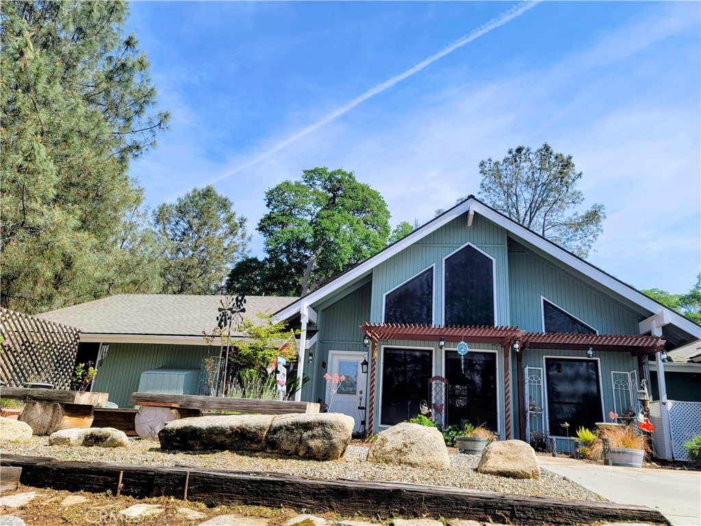 42011 Long Hollow, Coarsegold, CA 93614