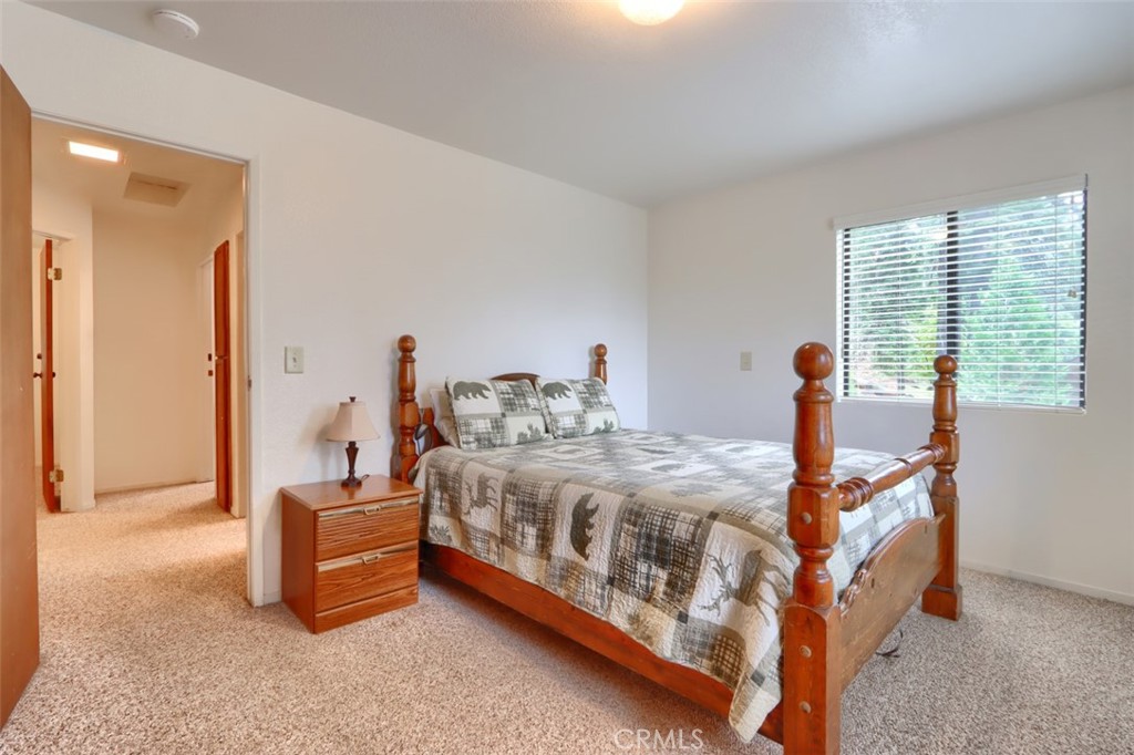 7430 Henness Ridge Rd, Yosemite, CA 95389
