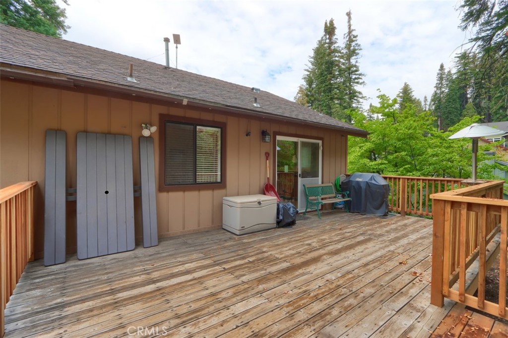7430 Henness Ridge Rd, Yosemite, CA 95389