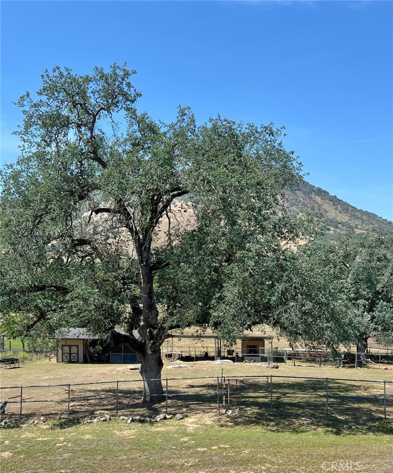 7197 Perlman, Sanger, CA 93657