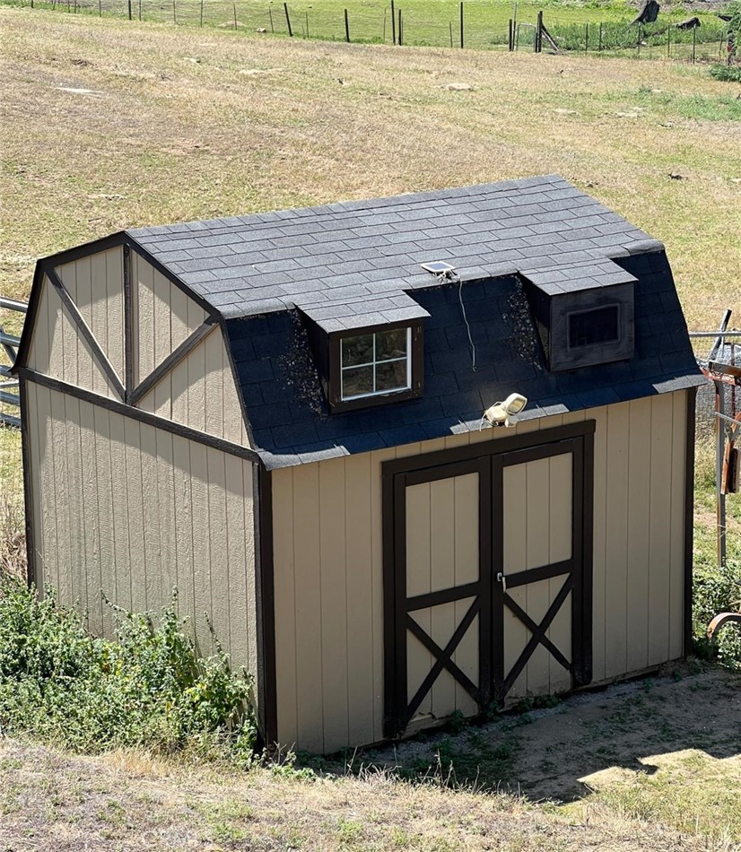 7197 Perlman, Sanger, CA 93657