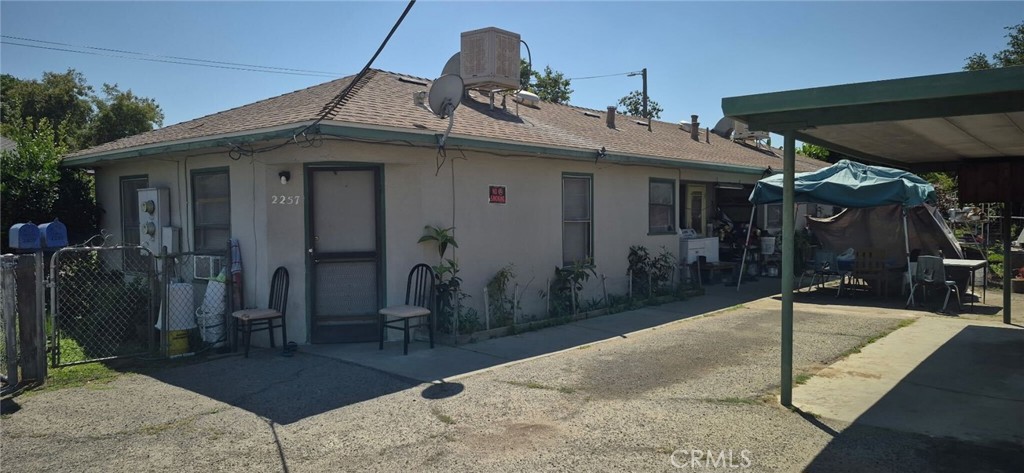 2263 E Thomas, Fresno, CA 93701
