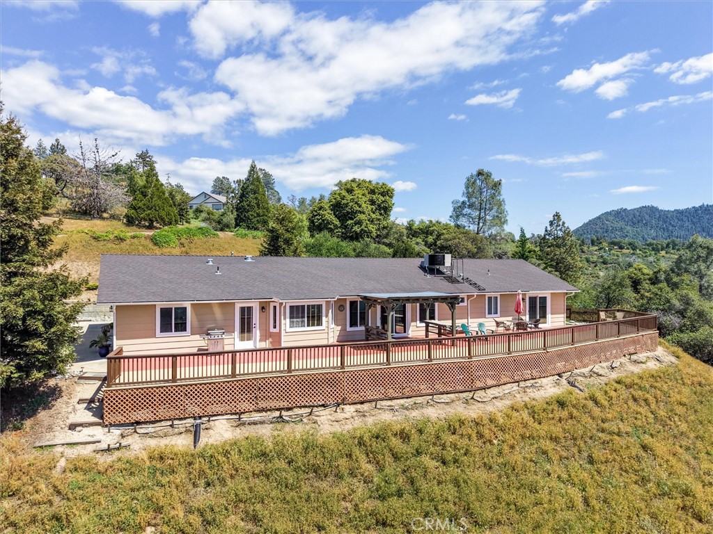 39380 Suncrest Ct, Oakhurst, CA 93644