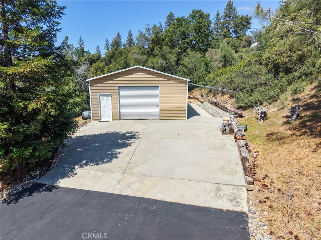 39380 Suncrest Ct, Oakhurst, CA 93644
