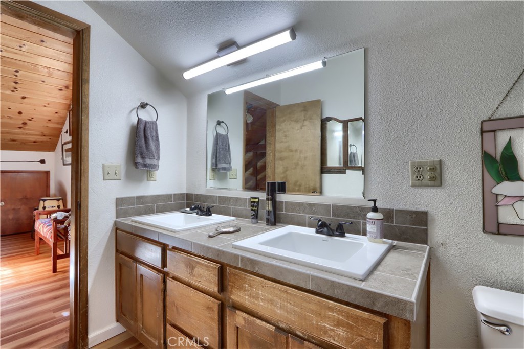 36575 Mudge Ranch Rd, Coarsegold, CA 93614