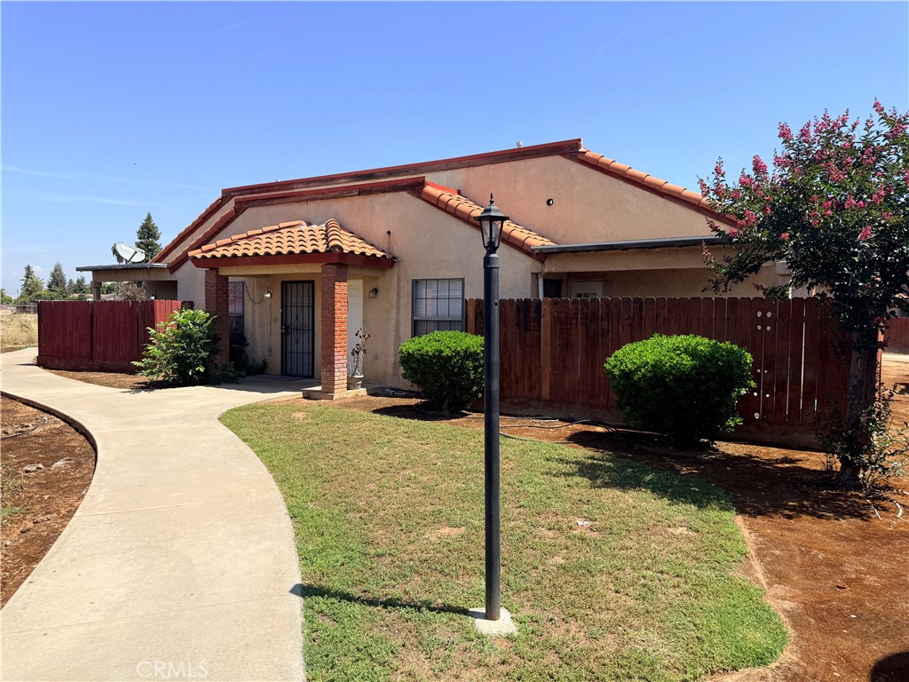 1405 E Cypress, Reedley, CA 93654