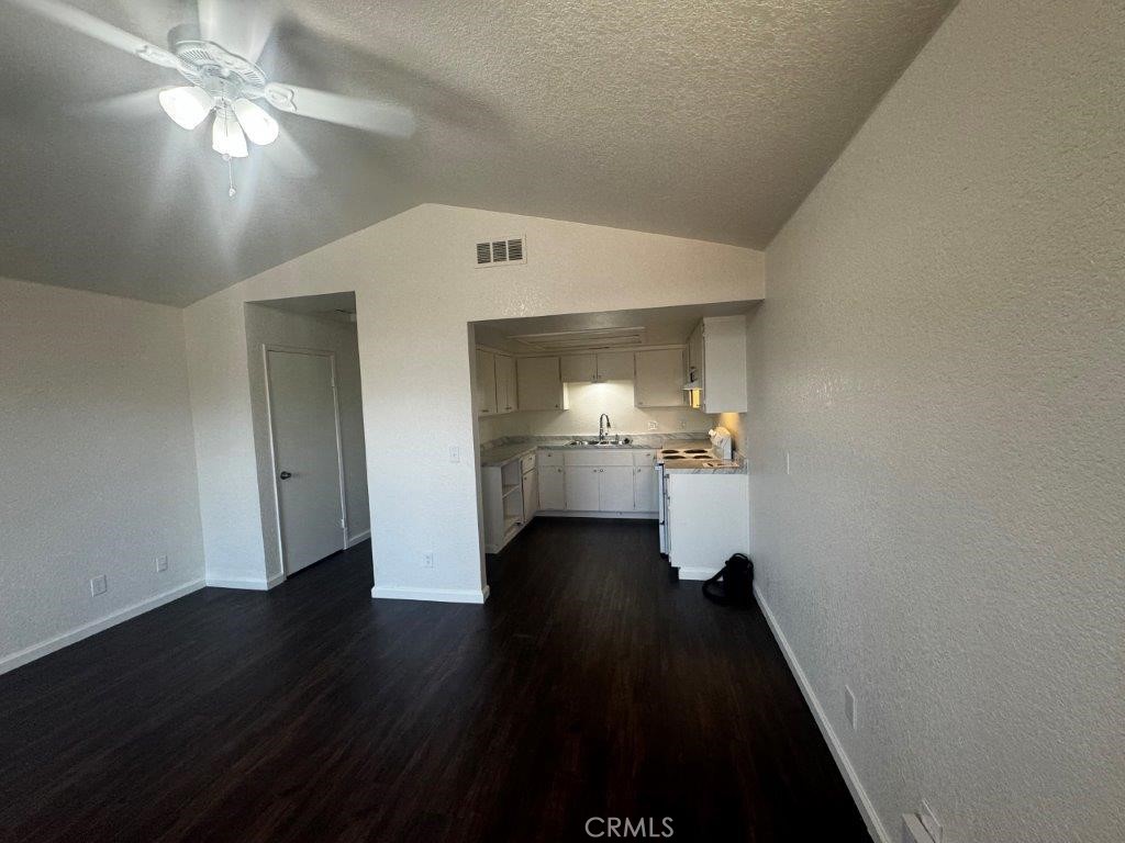 1405 E Cypress, Reedley, CA 93654