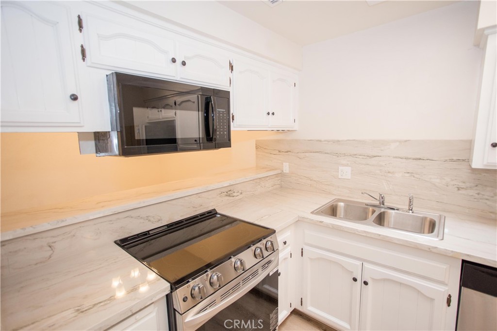 5728 N Monte Ave #1, Fresno, CA 93711