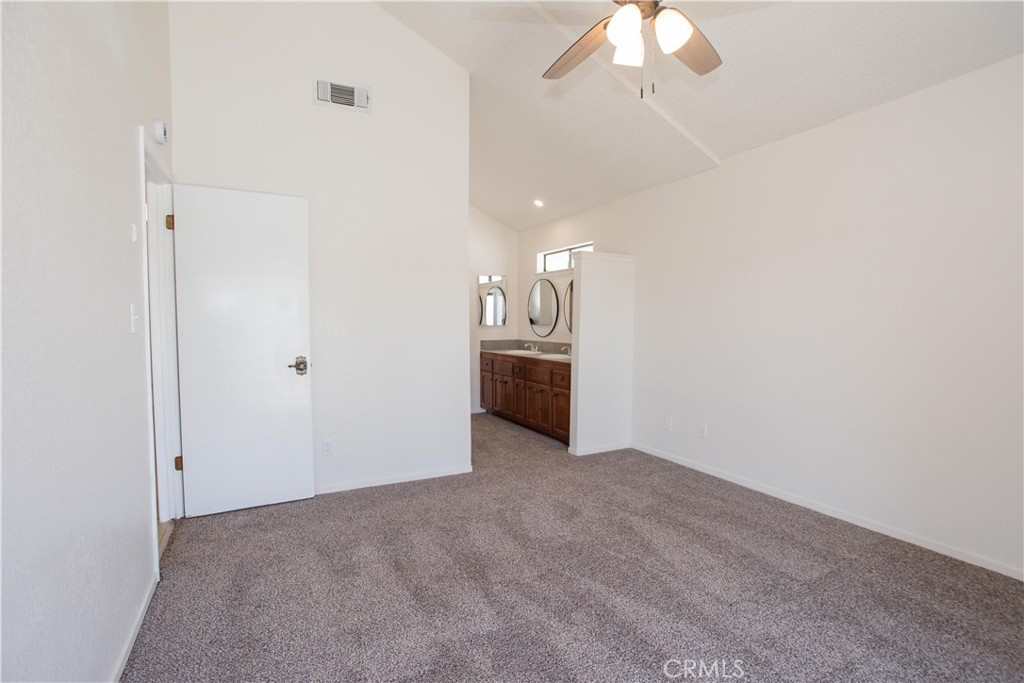 5728 N Monte Ave #1, Fresno, CA 93711