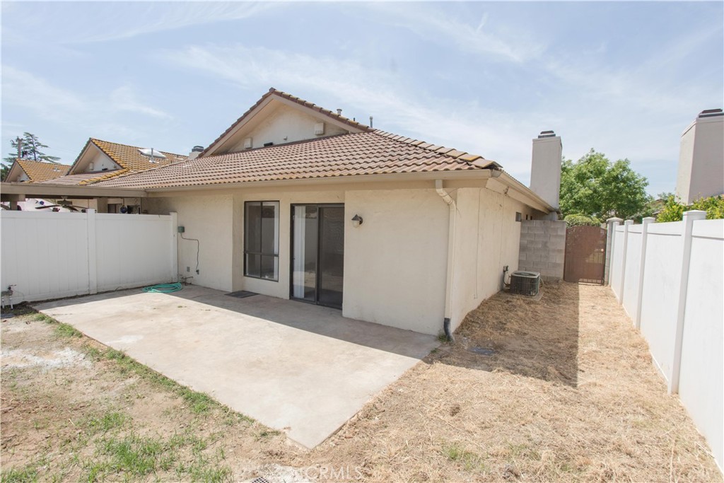 5728 N Monte Ave #1, Fresno, CA 93711