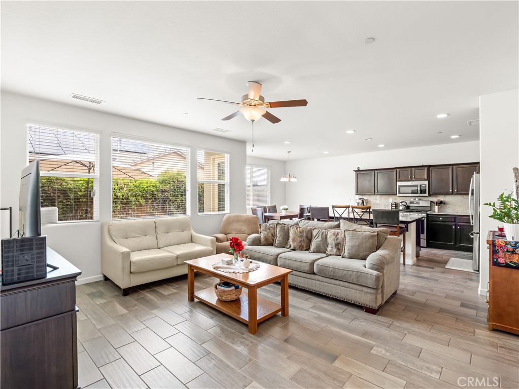 2459 Lombard, Clovis, CA 93619