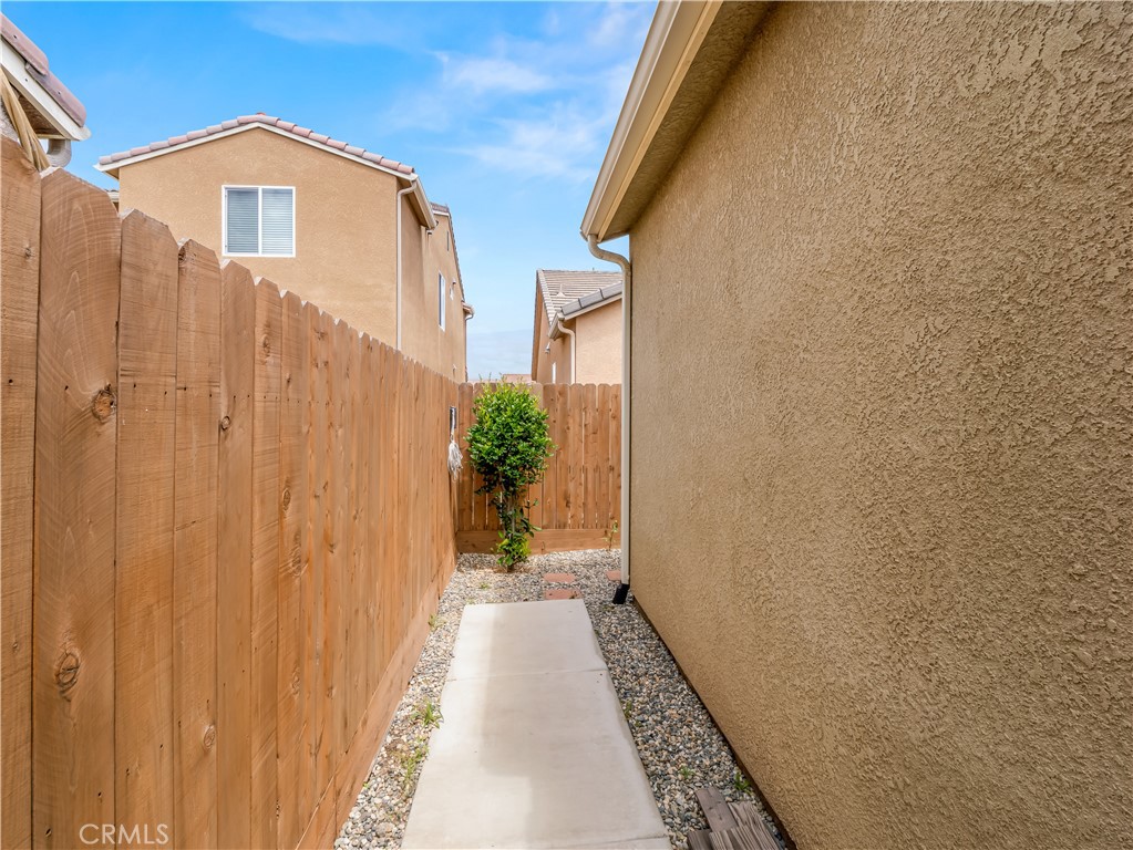 2459 Lombard, Clovis, CA 93619