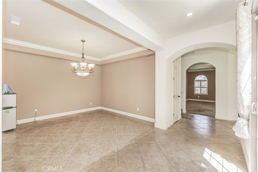 11345 N Via Montessori Dr, Fresno, CA 93730