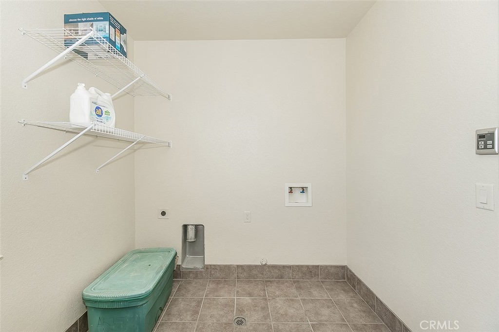 11345 N Via Montessori Dr, Fresno, CA 93730