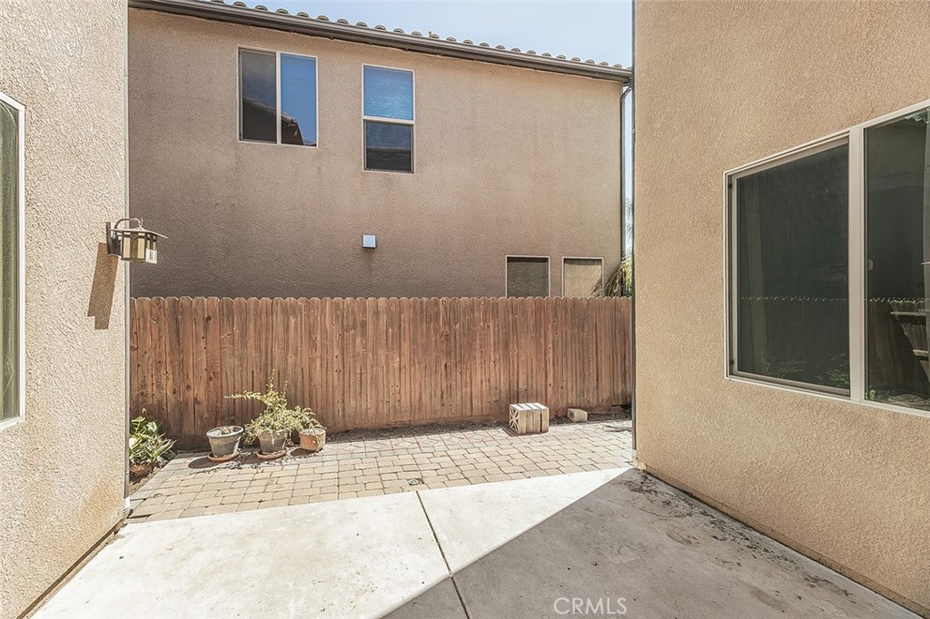 11345 N Via Montessori Dr, Fresno, CA 93730