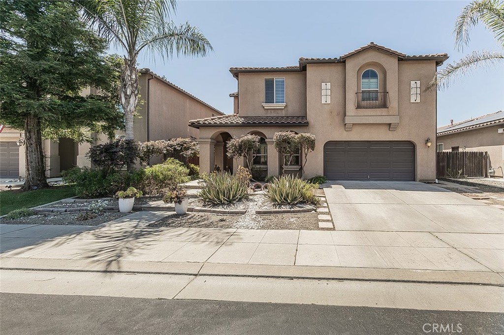 11345 N Via Montessori Dr, Fresno, CA 93730