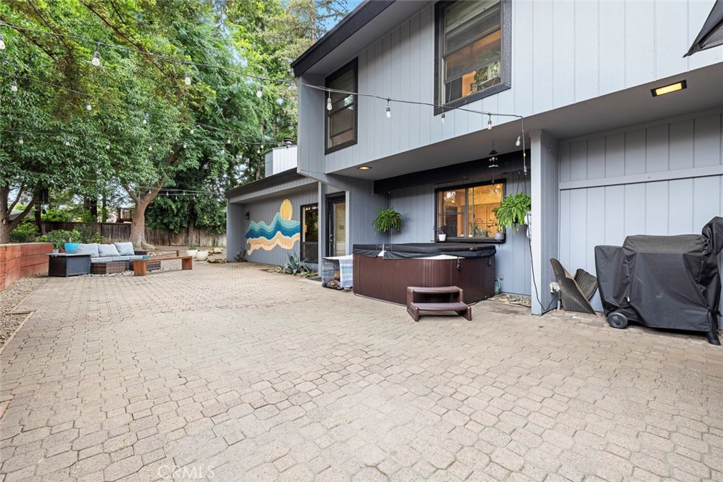 6638 N Marty, Fresno, CA 93711
