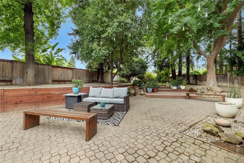 6638 N Marty, Fresno, CA 93711