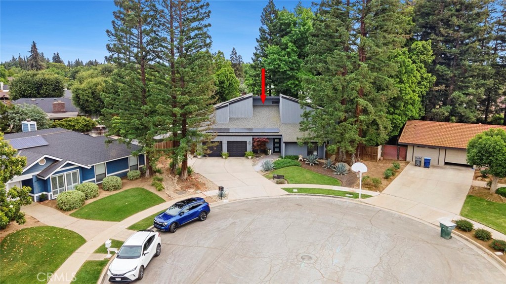 6638 N Marty, Fresno, CA 93711