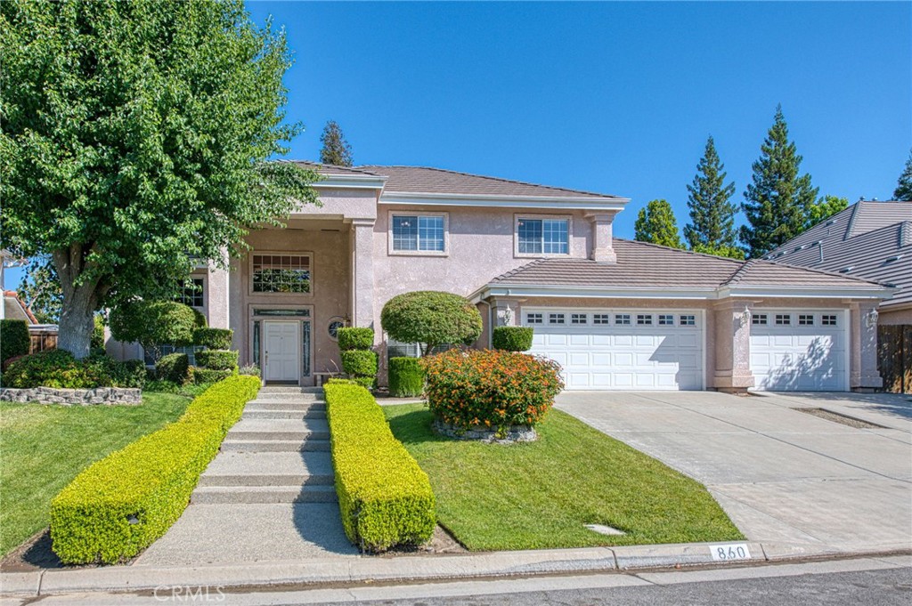 860 E Dartmouth, Fresno, CA 93730