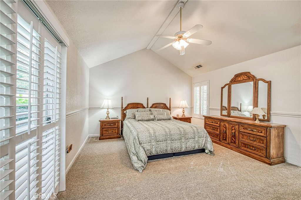 860 E Dartmouth, Fresno, CA 93730
