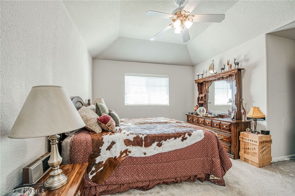 860 E Dartmouth, Fresno, CA 93730